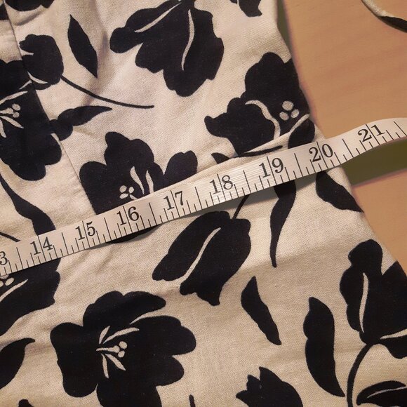 *NWT Old Navy Fit & Flare Tie-Strap Linen-Blend Mini Dress White Navy Floral XXL - Picture 4 of 13